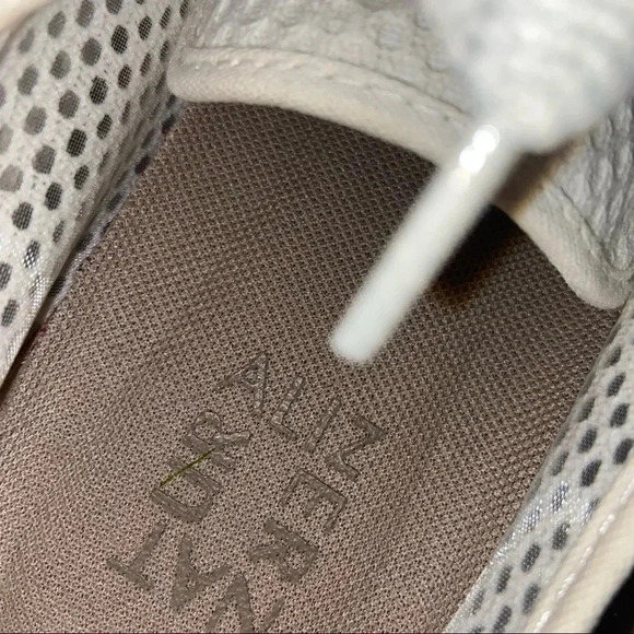 NWOT tags- natulizer sneakers - Picture 5 of 5